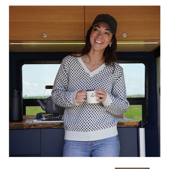 LONG WHARF Womens Osterville SeaWell Sweater Cream Fisherman Recycled Vneck XS - Picture 1 of 13